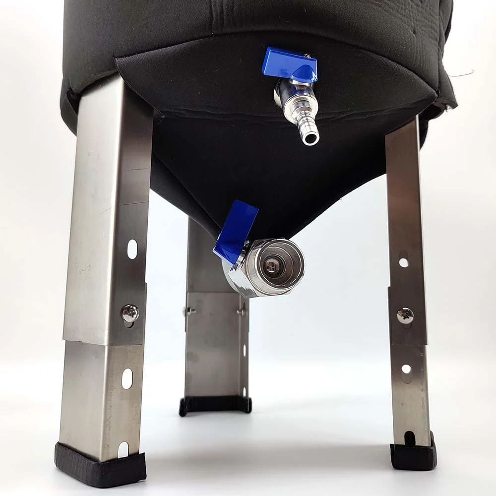 32L CONICAL JACKET - Image 2