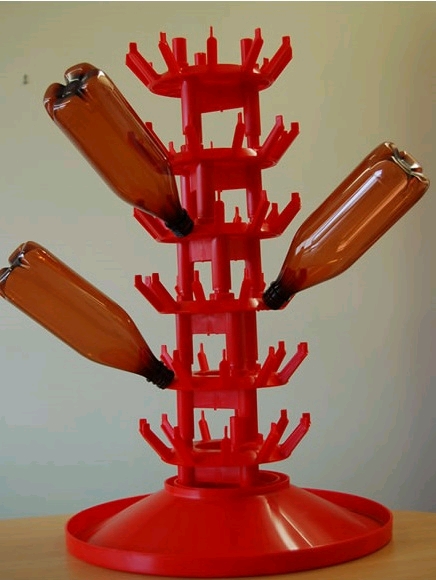 BOTTLE TREE RED 69 BOTTLES